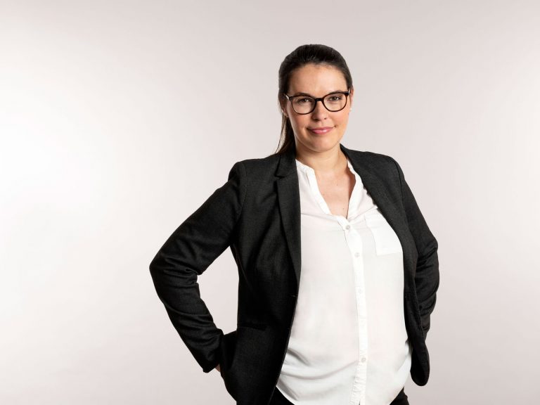 Rechtsanwältin für Seehandels- und Transportrecht, Versicherungsrecht, Handelsrecht bei Kanzlei blaum: Isabel Blumberg
