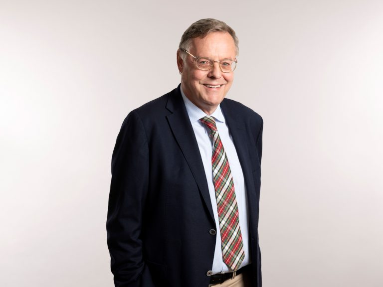 Rechtsanwalt für xSeehandels- und Transportrecht, Versicherungsrecht, Handelsrecht bei Kanzlei Blaum: Claus Holzhueter