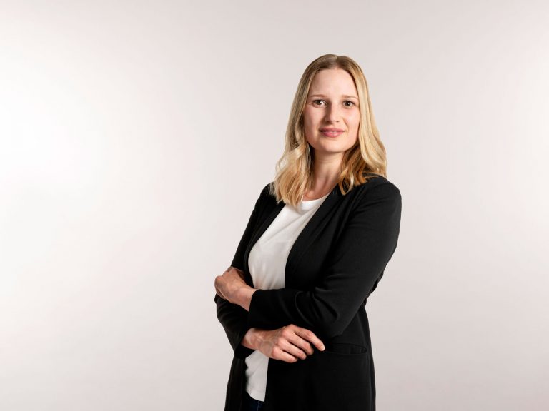 Wirtschaftsjuristin, LL.B. Marlen Cordes