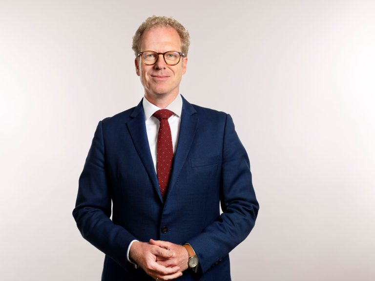 Dr. Klaus Oepen blaum